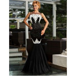 Plus Size Sequins Appliqués Evening Dress with Mermaid Hem Plus Size Sequins Appliqués Evening Dress with Mermaid Hem