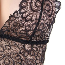 Black Lace Temptation 2pcs Bralette Lingerie Set